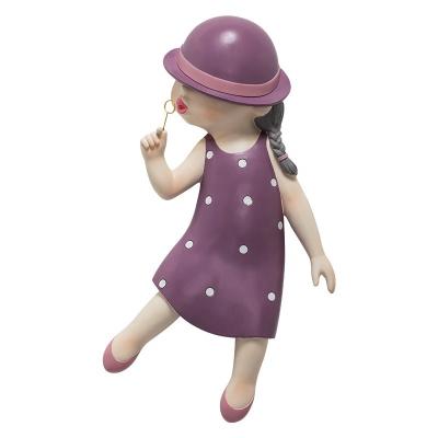 China Beautiful Creative Resin Crafts Bubbles Girl Decoration Purple Home Hanging Kids Room for sale