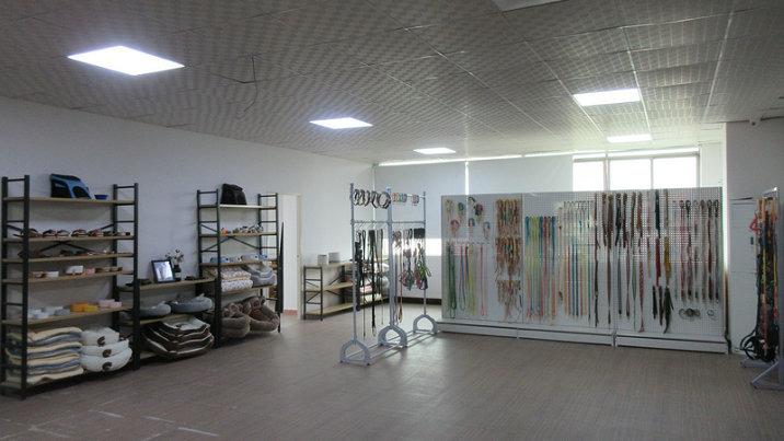 Verified China supplier - Sanhe (guangzhou) Leather Co., Ltd.