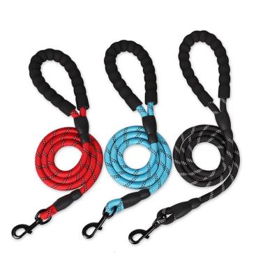 China Reflective Success Rope Pet Leash Strap Dog Collar Nylon Braided Harness and Pet Handle Walking Leash for Dog for sale