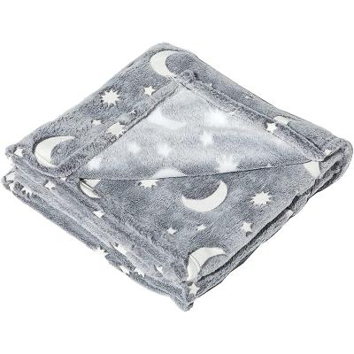 China Fleece Anti-Pilling Flannel Soft Warm Glow In Dark Pet Blanket for sale