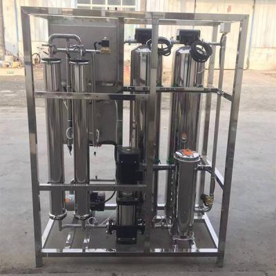 China 0.5 toneladas Máquina de ósmosis inversa de una sola etapa para la industria de equipos de tratamiento de agua de energía amigable con el medio ambiente en venta