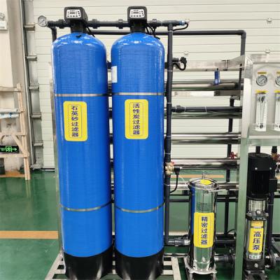 China Equipo de filtración de agua de mar Desalinización de la planta de tratamiento de agua RO, sistema de purificación de agua por ósmosis inversa en venta