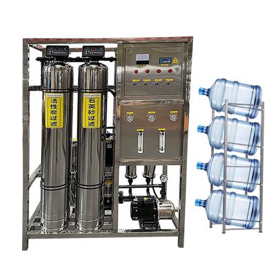 China Drinkwater zuivere installaties omgekeerde osmose RO-systeem Filter Filtratiesysteem put rivierbehandeling zuiveringsmachines commerciële machine uit China Te koop