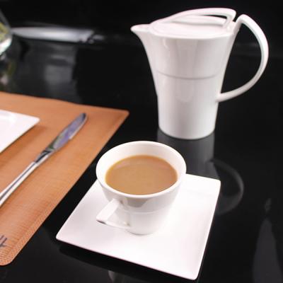 China Factory Wholesale Viable Coffee Mug With Gold Rim 150Ml Black Coffee Mug White Ceramic Mug for sale