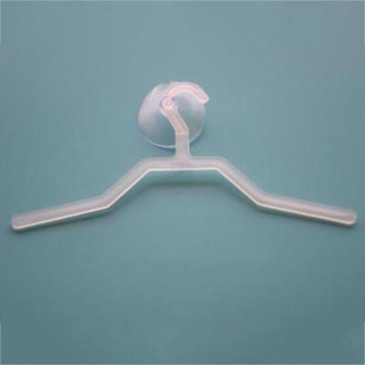 China Modern plastic 13.5cm mini hanger with suction cup for mini t-shirt for sale