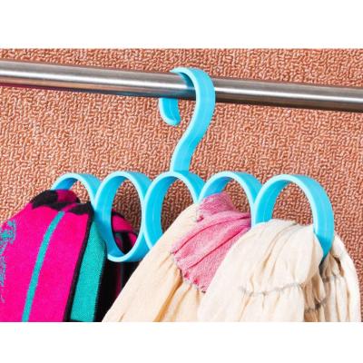 China Workable Scarf Hanger Loop Organizer with 5 Ring Tie Belt Scarf Shawl Bandana Dress for sale