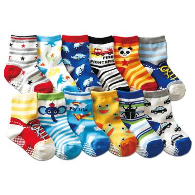 China New Design Amazon QUICK DRY Animals Cardboard Baby Soscks Non-slip Handle Floor 0-1-3-5 Years Old Baby Socks for sale