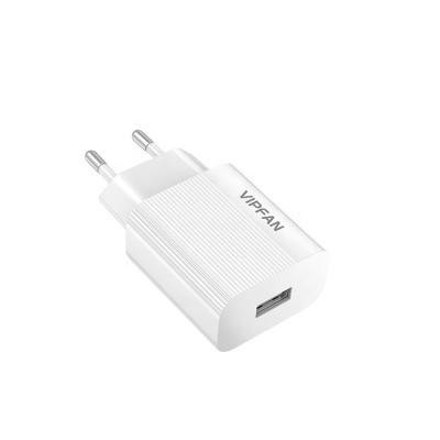 China VIPFAN 2.4A USB Travel Adapter Battery Fast Charging Fast Chargers for sale