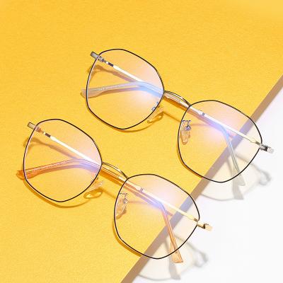 China 2021 Retro Designer Optical Frame Wholesale Optical Eyeglasses China Metal Women Ladies Fashion Optical Sight for sale