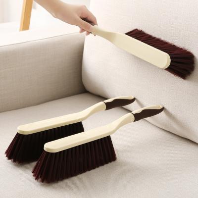 China Sustainable Antistatic Brush Dust Carpet Cleaning Sweeps Plastic Hand Brush for sale