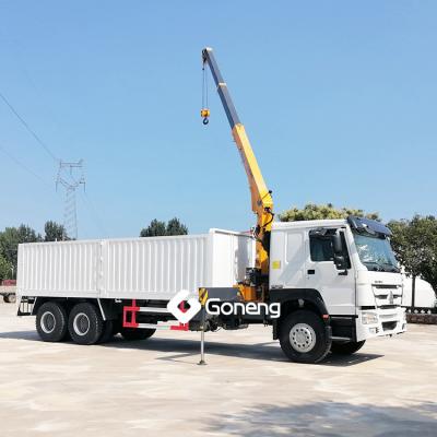 China TRUCK CRANE manufacturer direct sale used heavy duty 6x4 truck with remote control crane for sale in Dubai for sale