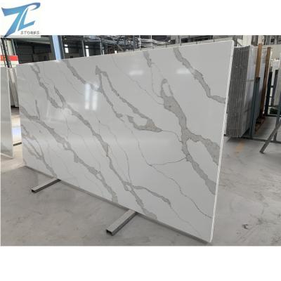 China 2022 Modern White Stone Slabs Of Synthetic Artificial Quartz With Gold Veins Polished Surface for sale