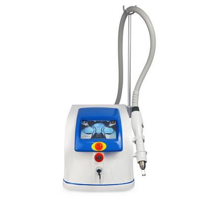 中国 Strong Picosecond Laser Machine For Eyebrow Wash Tattoo Removal 2000MJ 販売のため