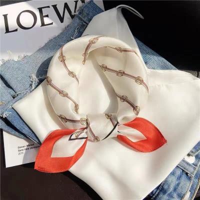 China European and American Style Shawls Scarf Fashion Square Women's Shawls for sale