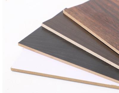 China 12mm 15mm 18mm Moisture Proof Hot Selling Melamine Faced MDF Board for sale