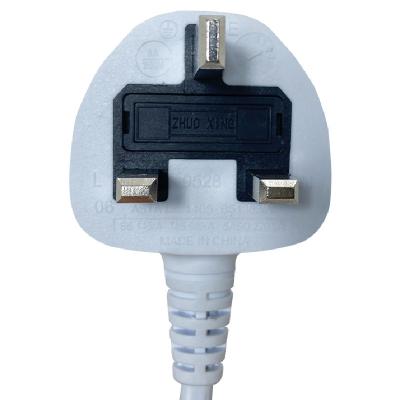 China Residential / General Purpose 13A UK Plug Cord 3 Pin Flat Plug Type C13 Connector Power Cord Malaysia MS Certified Plug Mains Cable for sale