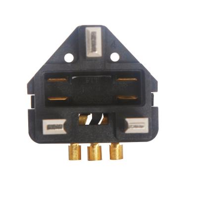 China Factory Direct Sale Price Residential / Multi-Purpose Plug Insert 3 Pin Brass 3 Core Insert Core Malaysia Singapore HK UK Standard Plug Insert 3 for sale