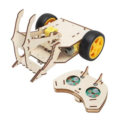 China STEM Education DIY STEM Battle Robots Fighting Robot 3D Puzzle Wooden Science 2.4G RC Toys Electronic Kits Robotics Starter Instruction Kit for sale