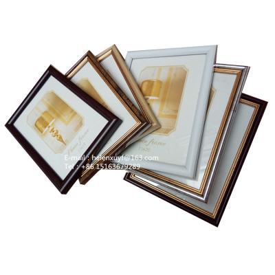 China Wholesale Classic Cheap Plastic Picture Frame Gold And Walnut Photo Frame Art Frame for sale