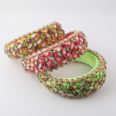 China 2022 European and American style hot wholesale luxury rhinestone sponge banquet 3 colors woman headbands for sale