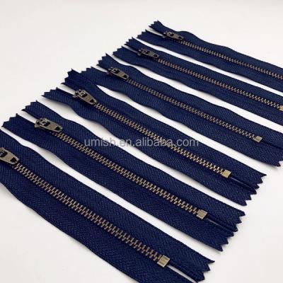 China Strong high quality NON BRAND CHEAP PRICE NAVY BLACK 4.5YG METAL ZIPPER FOR JEANS for sale