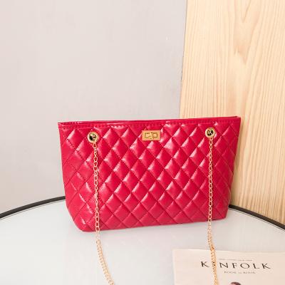 China Newest high quality women handbags cross - body luxury chain fashion leather purses and handbags for ladies for sale