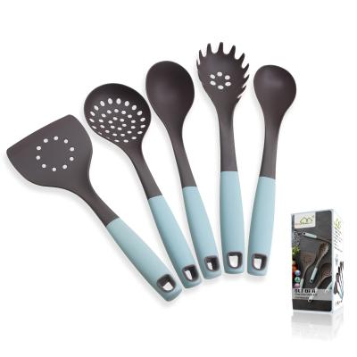 China Best Viable Selling Products In Amazon 5 PCS Food Grade Heat Resistant Nylon Utensil Set With Soft Handle for sale