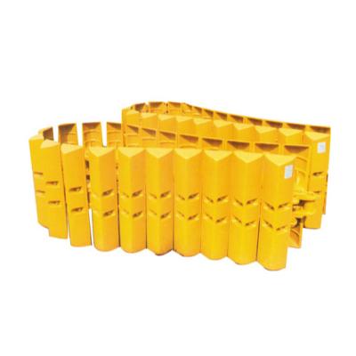 China D20 BD2G Bulldozer Swamp Track Shoes Type D20 Bulldozer Track Pads Bulldozer Undercarriage Components for sale