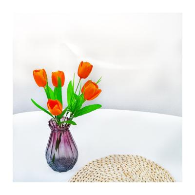 China 2021 New Popularity Silk Hot Selling Products Six Forks Tulip Artificial Flower Bouquets for sale