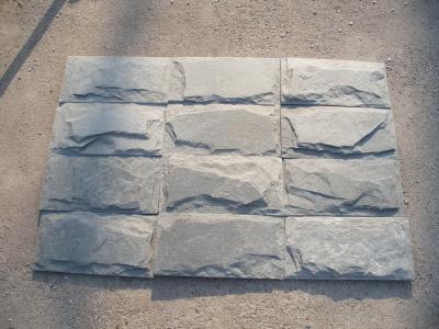 China Grey Slate Mushroom Stones Slate Wall Stone Slate Stone Cladding Slate Landscaping Stones for sale