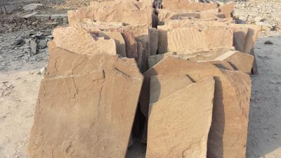 China Rosa Sandstein-gelegentliche Steinplatte, verrückter Stein, unregelmäßige Steinplatten, gelegentlichen Stein landschaftlich gestaltend zu verkaufen