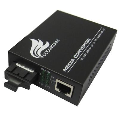 China FTTH 10/100/1000M Ethernet SC 1RJ45 daul fiber media converter for sale