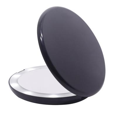 China Lighted Mirror Foldable Compact 2X Magnifying Mirror With Small Lightweight Travel Mirror For Pocket for sale