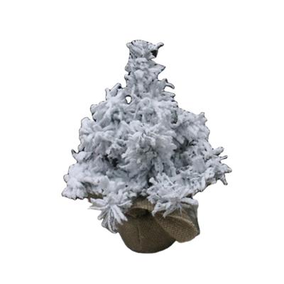 China Natural environmental protection and health low price winter hot sale white indoor artificial decorated Christmas tree small for sale