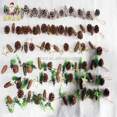 China Eco-friendly wholesale handmade pinecone cane Christmas factory natural materials for sale