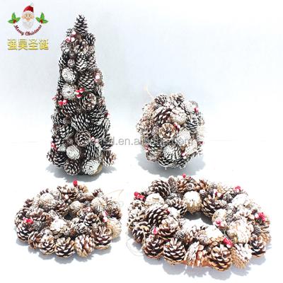 China High Quality Environmentally Friendly Cheap Custom Made Handmade Decorations Unique Design Christmas Wreath for sale