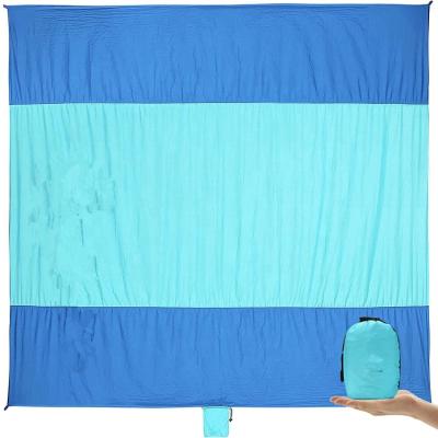 China Polyester Extra Large Oversized Sand Beach Mat For 2-8 Free Person for sale