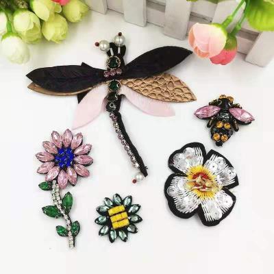 China 2019 new design 3D handmade rhinestone beaded patch for clothes, 3d rhinestone patch flower. for sale