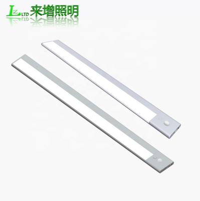 China Modern Human Body Induction Sensor Wardrobe Lights Led Work Light Rechargeable With 3.7v Battery Cabinet Lights for sale