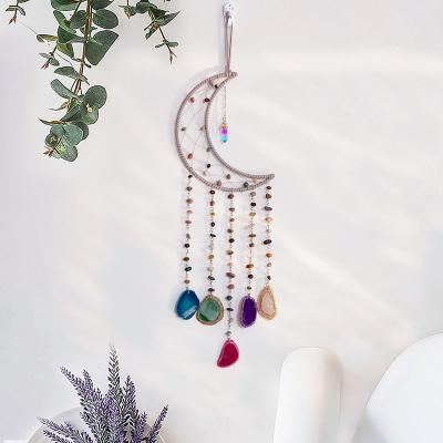 China Wholesale Handmade Moon Shaped Agate Gemstone Dream Catcher Crystal Windchimes Outdoor Home Indoor Garden Decor Home Decor for sale