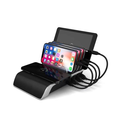 China Tablet 45W 4 Ports USB PD Chargers and Wireless Charger for Multiple Devices for sale