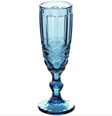 China Engrave Pattern Wholesale Glassware Colored Goblet Wine Glass Champagne Flutes for sale