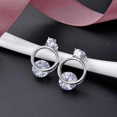 China CLASSIC Hot Selling Fashion Silver New Design S925 Diamond Stud Earrings Female Ring Temperament Silver Zircon Earrings for sale