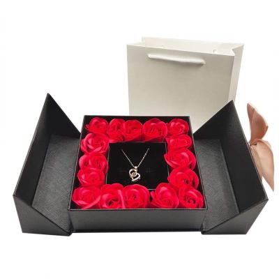 China Custom Recyclable Double Door Design Fresh Flower Foldable Luxury Gift Packaging Box With Ribbon for sale