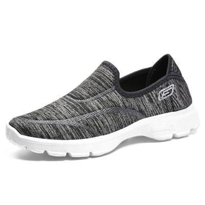 China Leisure soft and comfortable trend most popular sports safety men's and women's non-slip breathable shoes for sale