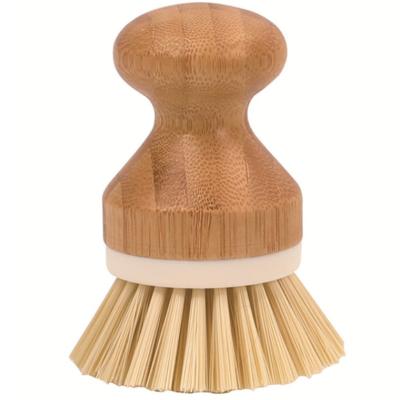 China Viable Bamboo Handle Scrubber Mini Flour Scrub Coconut Bristle Clean Scrubber Cleaning Brush for sale