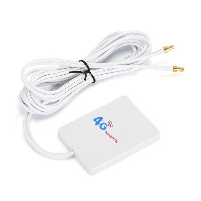 China 2022 Newest Models 4g 35dbi Lte Stable Signal Amplifier Mobile Wifi Router Flat Panel Antenna With Free Sample 73*53*20mm for sale