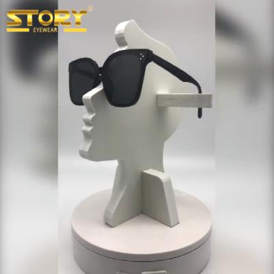 China 2020 new wholesale square frame STORY STY77138H fashion sunglasses unisex UV400 sunglasses with nail for sale