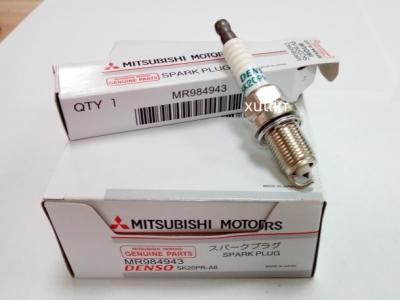 China Enchufes para motores de automóviles para tierra MITSUBISHI MOTORS OEM MR984943 en venta