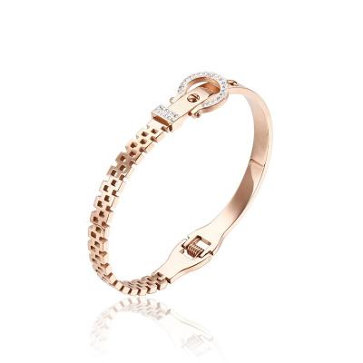 China Wholesale Custom TRENDY Stainless Steel Fashion Jewelry 18k Gold Plated Shell Four Leaf Clover Cuff Bangle Bracelet For Women for sale